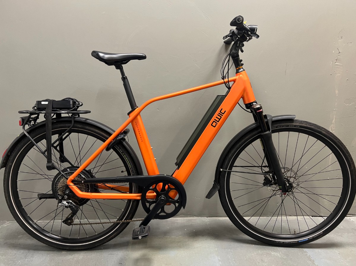 Qwic RD11 Oranje 54cm 2020