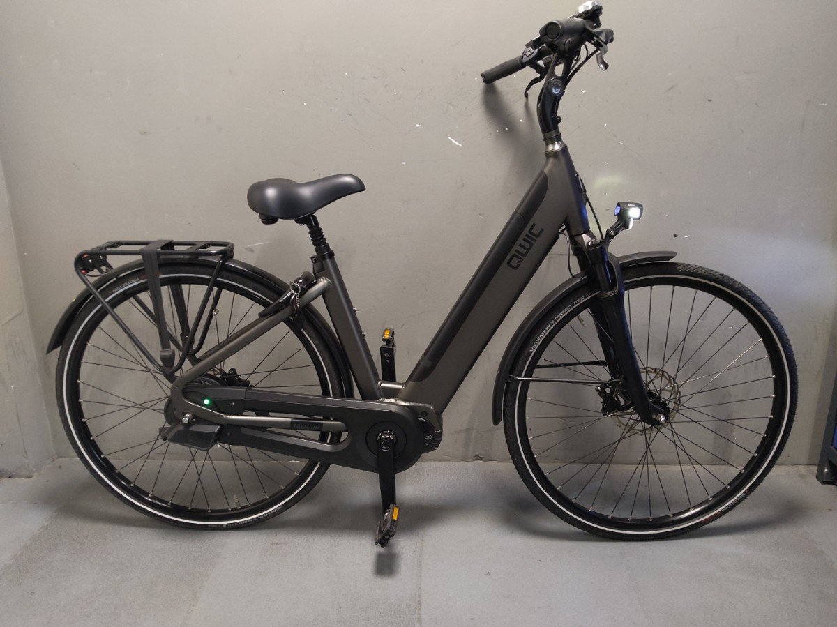 QWIC Premium I + AUTO Dames Jet Black 46cm S 2023