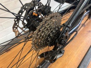 Giant Talon Zwart 40cm S 2021