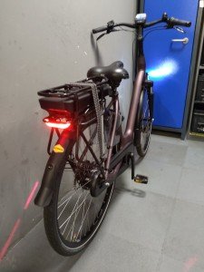 BATAVUS Finez E-go Active Plus Dames Sangria-mat 48cm 2022